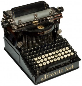 1897, Jewett 4 Duplex typewriter - Courtesy of the Martin Howard Collection at antiquetypewriters.com